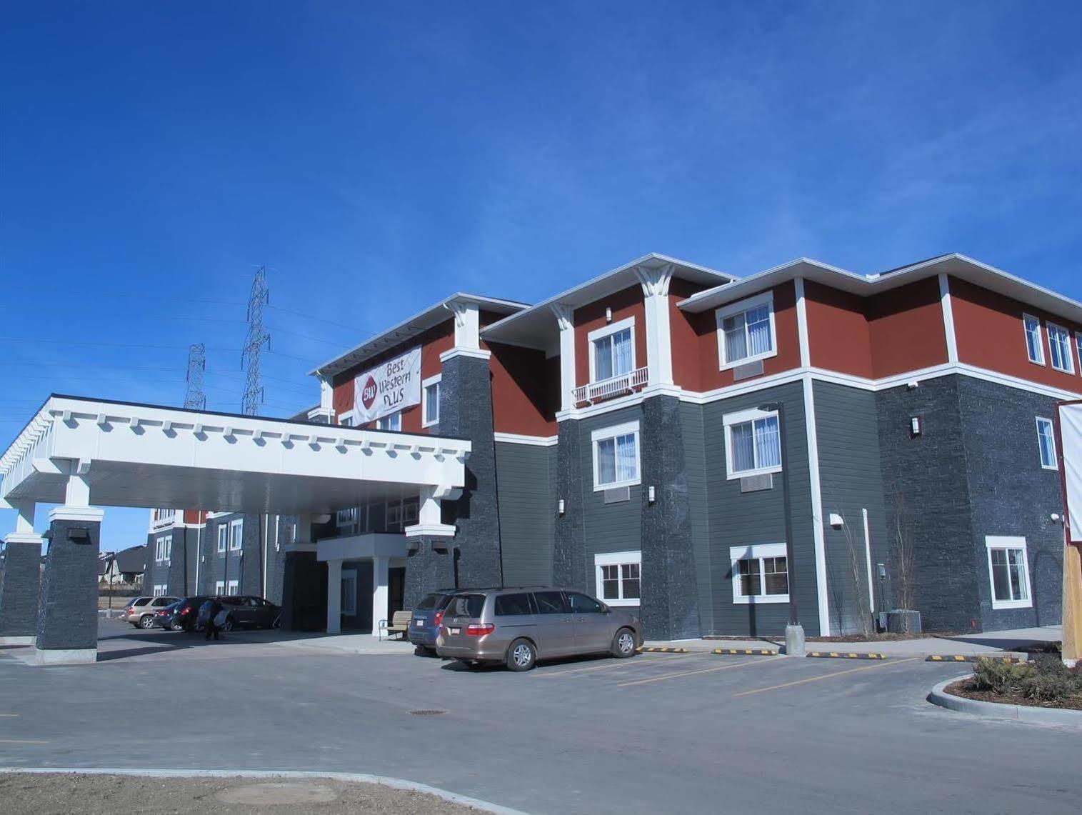 Best Western Plus Chestermere Hotel Εξωτερικό φωτογραφία